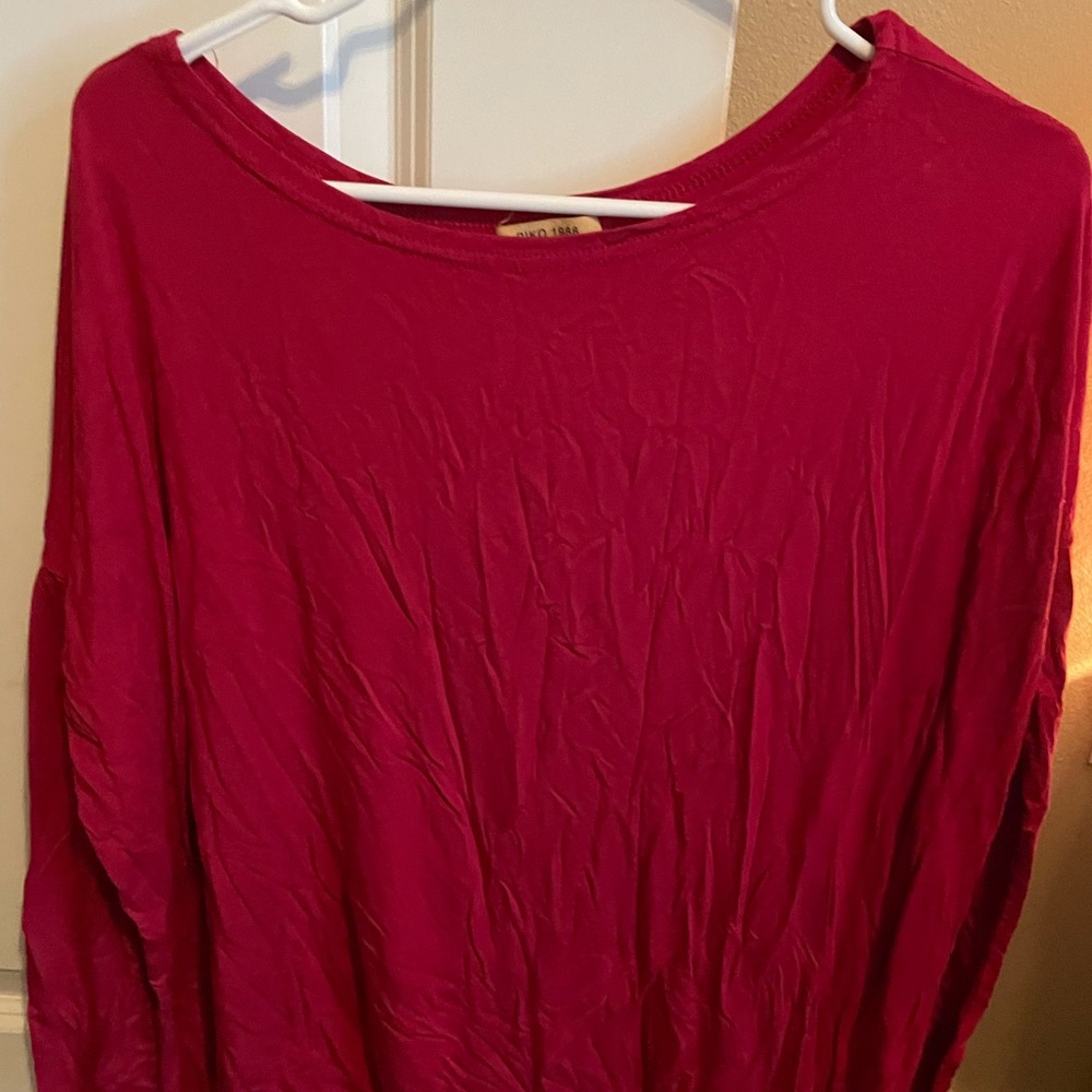 DARK RED PIKO TOP